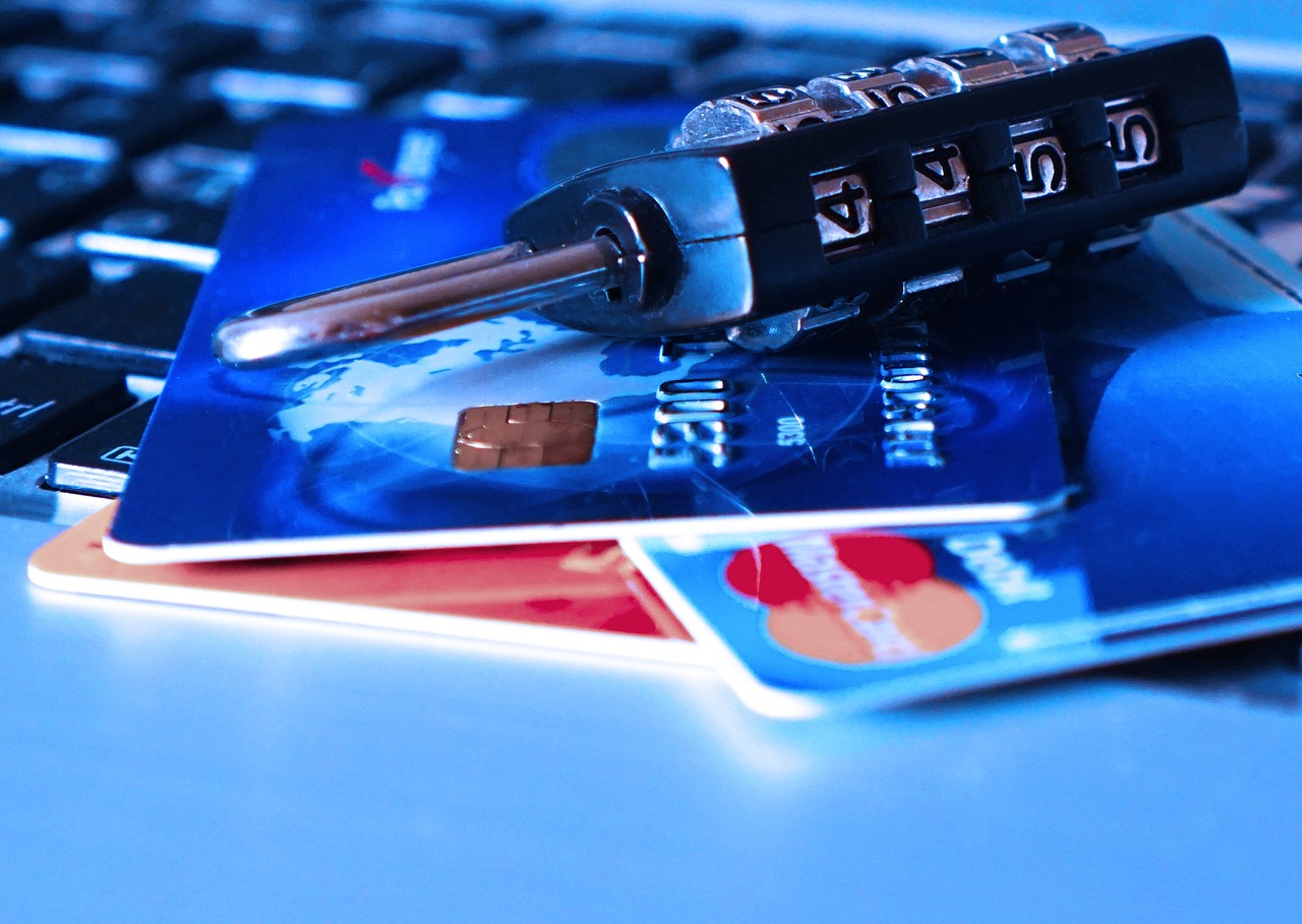  How to Choose the Right Business Credit Card for Your Company