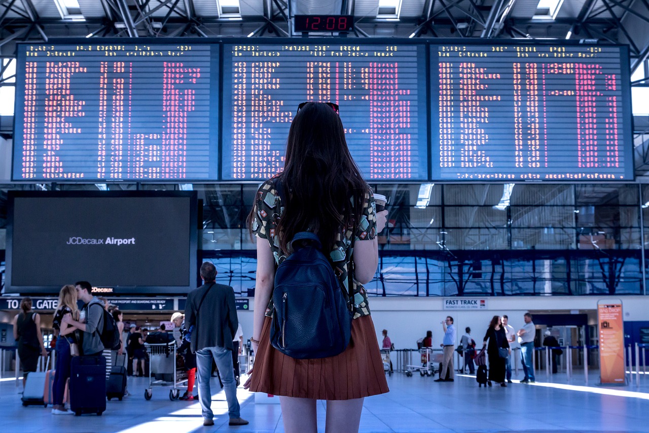 Airline Etiquette: 10 Tips for a Pleasant Flight Experience