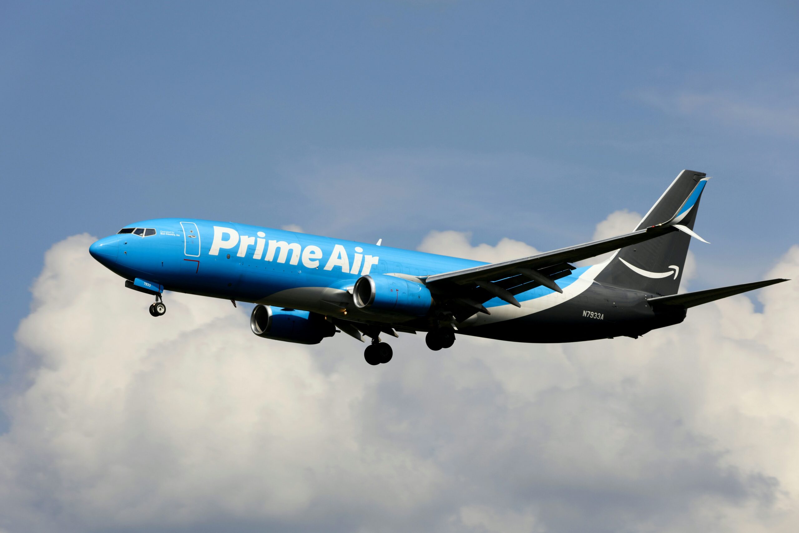 Amazon’s $25 Holiday Flights for Young Adults: Everything You Need to Know About This Prime Deal